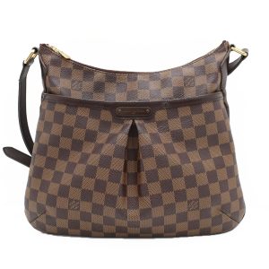 t2204 04 003330mn Louis Vuitton Truth Toilette Bag Monogram Macassar Brown