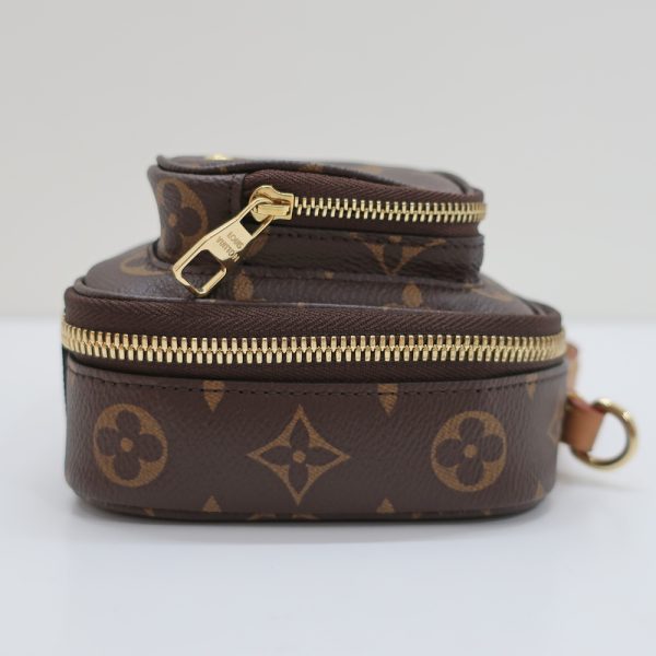 t2303 05 001590nt 04 Louis Vuitton Utility Crossbody Shoulder Bag Monogram Brown 2Way