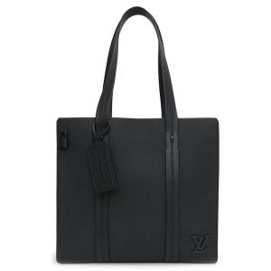 1 Christian Dior Roller Shoulder Bag Black