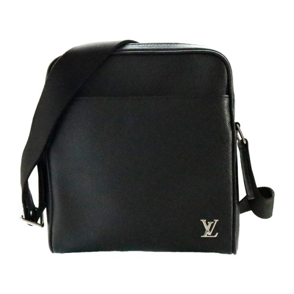 1 Louis Vuitton Taiga Messenger PPM Shoulder Bag Black