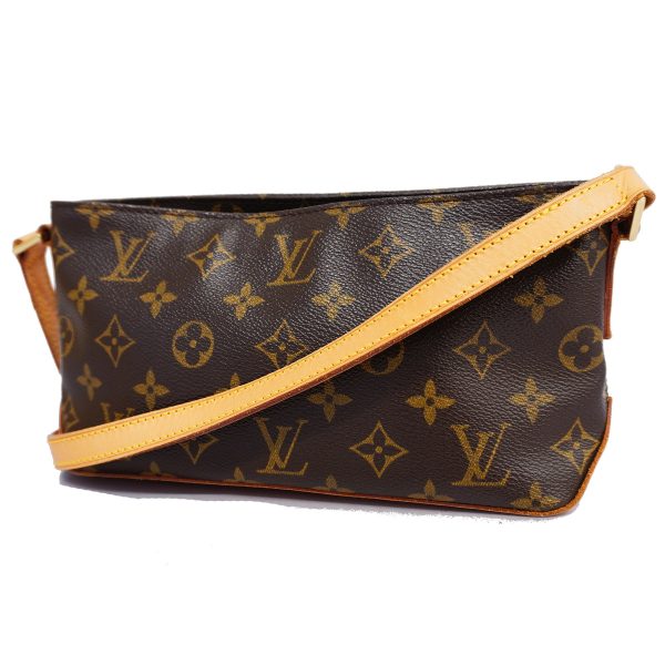 1 Louis Vuitton Trotteur Shoulder Bag Monogram