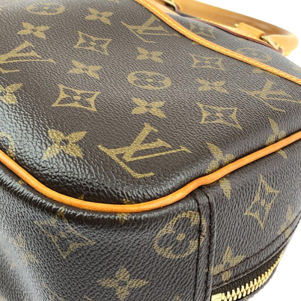 10 Louis Vuitton Monogram Trouville Handbag