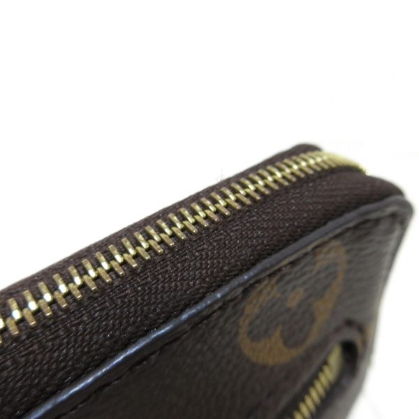 11 Louis Vuitton Utility Crossbody Shoulder Bag Monogram Canvas