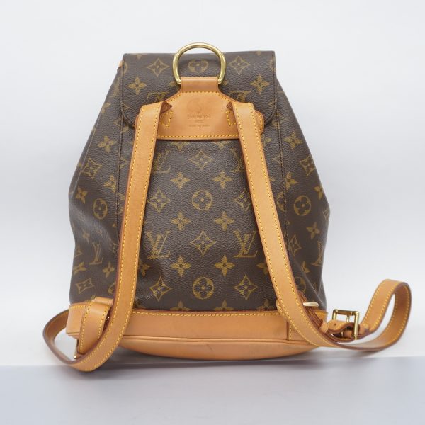 11 Louis Vuitton Rucksack Monogram Montsouris Backpack MM