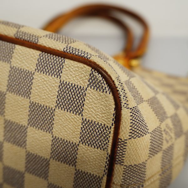 1601954 1993 8 Louis Vuitton Damier Azur Saleya PM Tote Bag