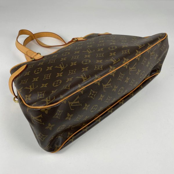 2 Louis Vuitton Batignolles Horizontal Shoulder Bag Monogram