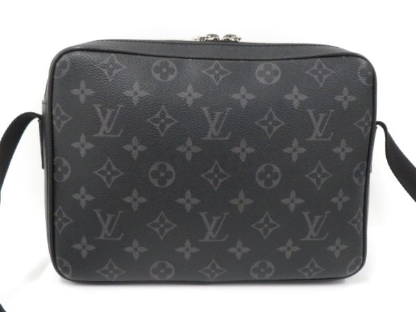 2 Louis Vuitton Outdoor Messenger PM Monogram Eclipse Leather Black