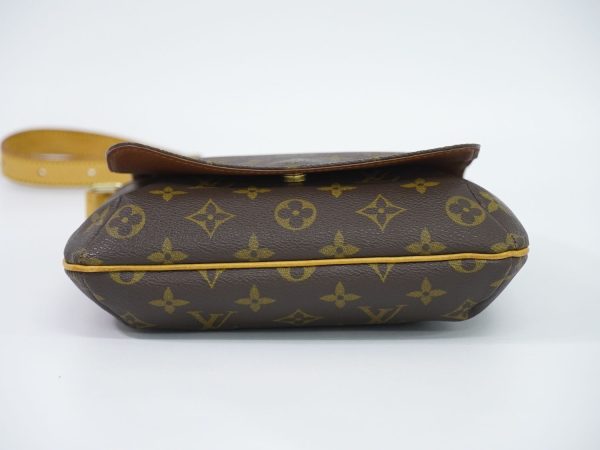 2100010000095726 3 Louis Vuitton Musette Salsa Short Monogram Shoulder Bag