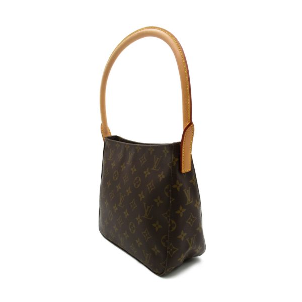 2101217164696 2 Louis Vuitton Looping MM Shoulder Bag Monogram Brown