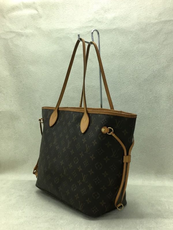 2300035999446 02 Louis Vuitton Neverfull MM Monogram Tote Bag