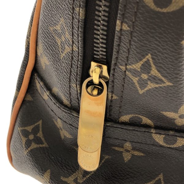 37102658 11 Louis Vuitton Manhattan GM Monogram Canvas Handbag