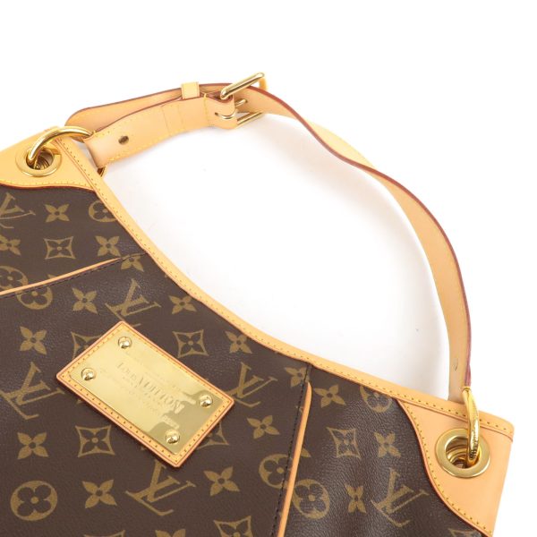 4 Louis Vuitton Monogram Galliera PM Shoulder Bag