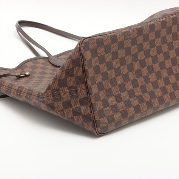 4 Vuitton Damier Neverfull GM Hand Bag