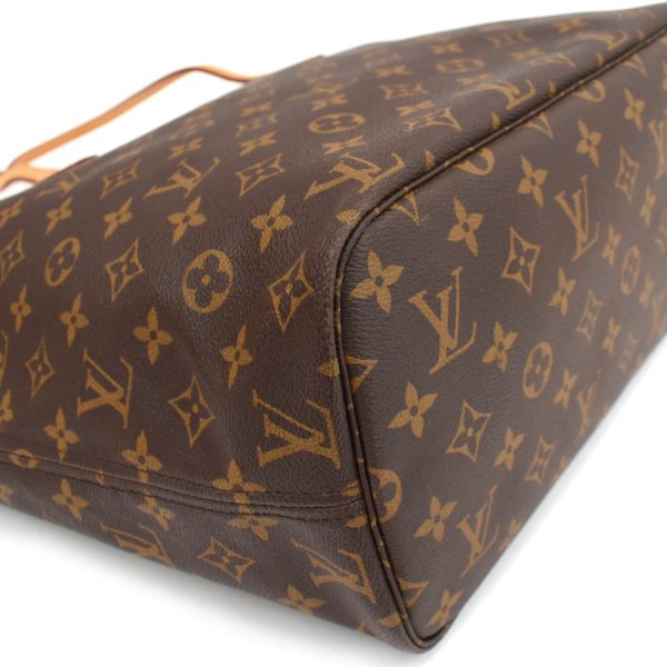 4 Louis Vuitton Neverfull MM Shoulder Bag Monogram Brown