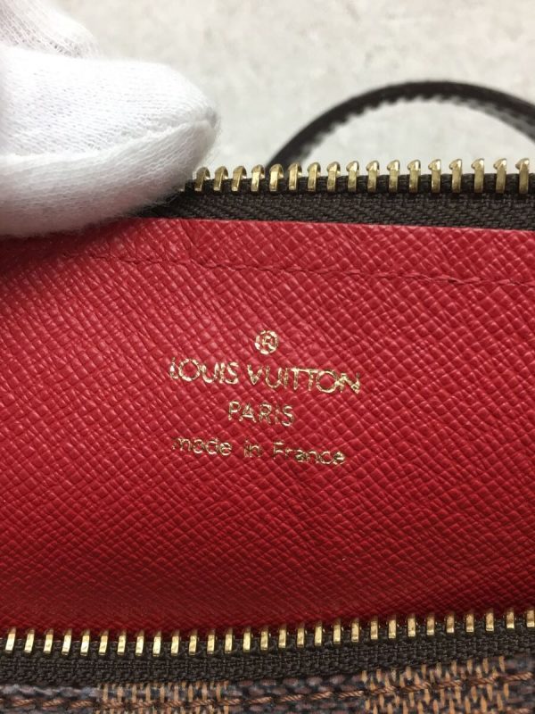 5 Louis Vuitton Papillon 30 Handbag