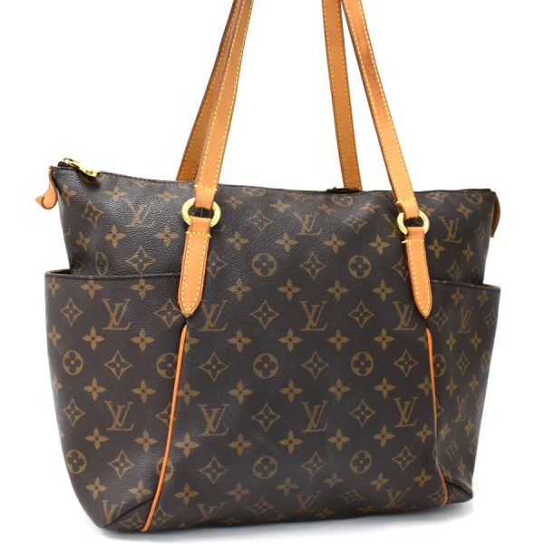 5000041884102341 1 Louis Vuitton Totally MM Monogram Canvas Leather Shoulder Bag