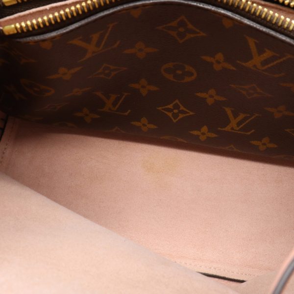 6 Louis Vuitton Monogram Neonoe Shoulder Bag