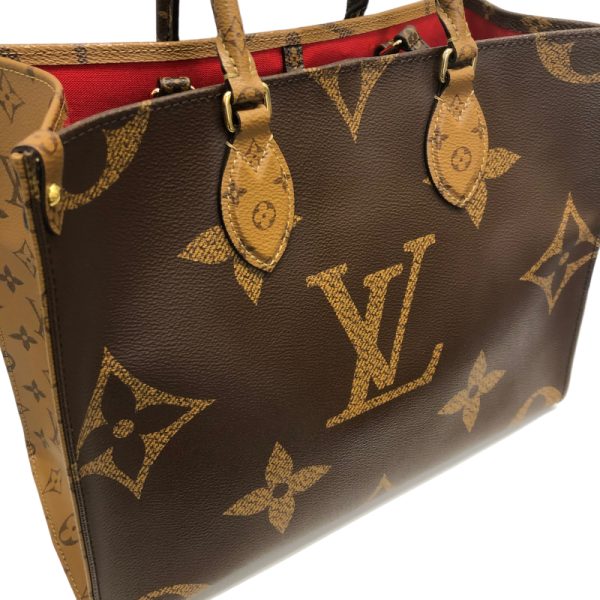 6 Louis Vuitton On The Go MM Monogram Giant Reverse Handbag