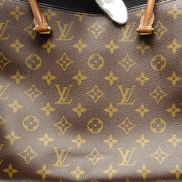 7 Louis Vuitton Pallas Monogram 2 Way Handbag