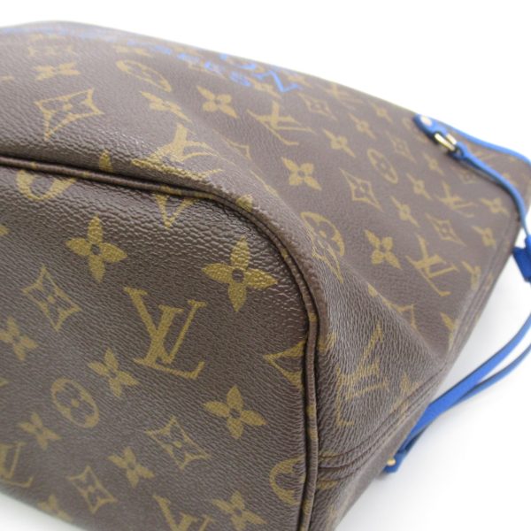 7 Louis Vuitton Neverfull MM Tote Bag PVC Coated Canvas Monogram