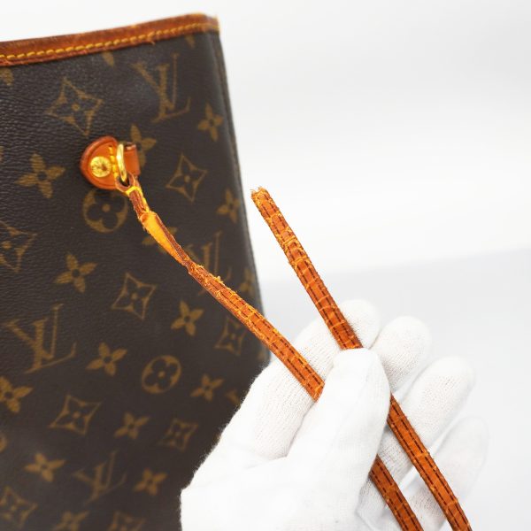 7 Louis Vuitton Tote Bag Monogram Neverfull MM