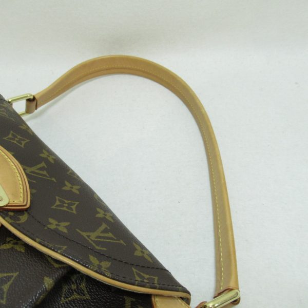 8 Louis Vuitton Beverly MM Shoulder Bag PVC Coated Canvas Monogram Brown