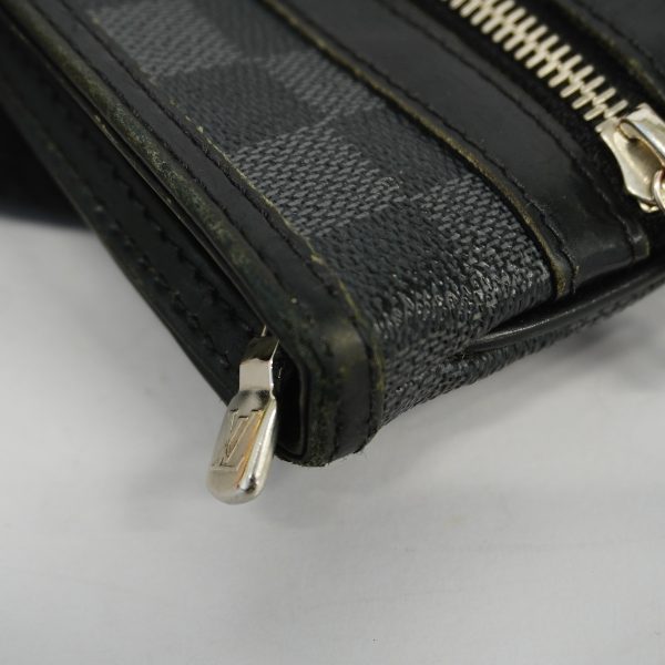 8 Louis Vuitton Shoulder Bag Damier Graphite Thomas