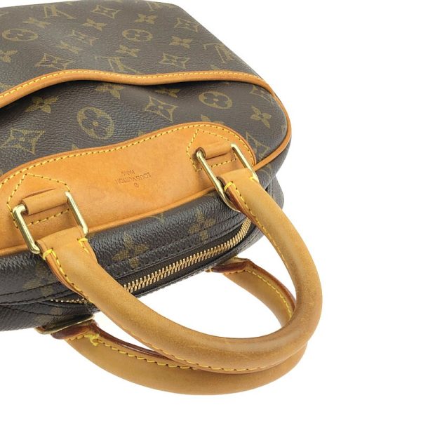 8 Louis Vuitton Monogram Trouville Handbag