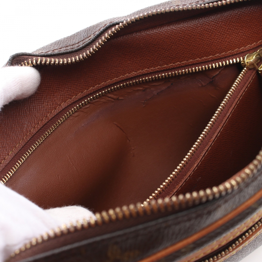 Louis Vuitton Marly Dragonne Monogram Clutch Bag - Image 4