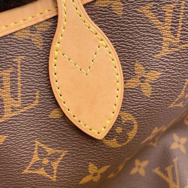 9 Louis Vuitton Tote Bag Monogram Neverfull MM With Pouch