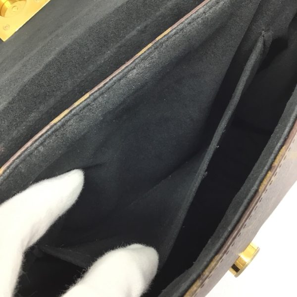 9 Louis Vuitton Locky BB Monogram Noir Shoulder Bag