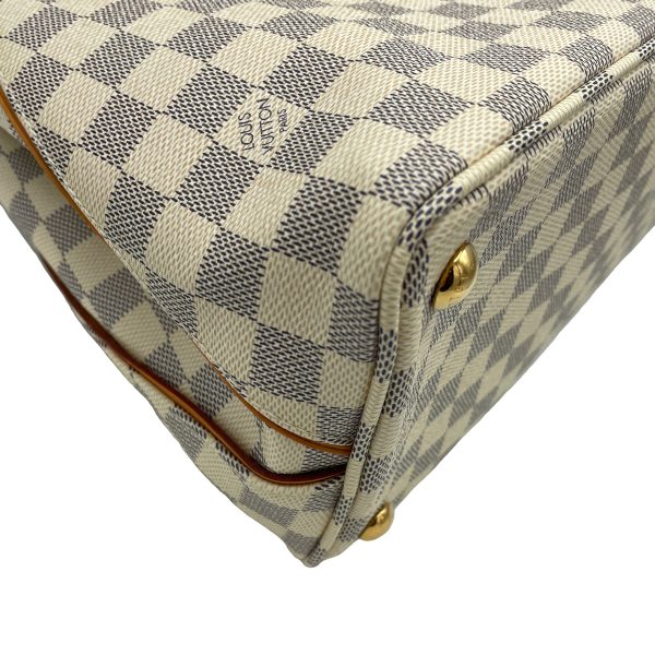 9 Louis Vuitton Damier Azur Calvi Shoulder Bag