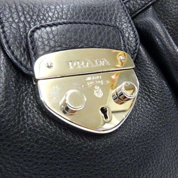 vv 10809 2 9 Prada Shoulder Bag Black Leather