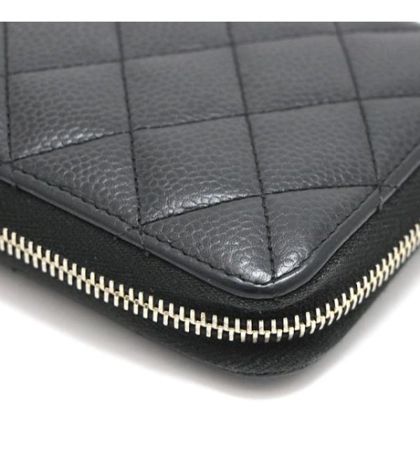 012293 02 Chanel Matelasse Round Zipper Long Wallet Caviar Skin Black