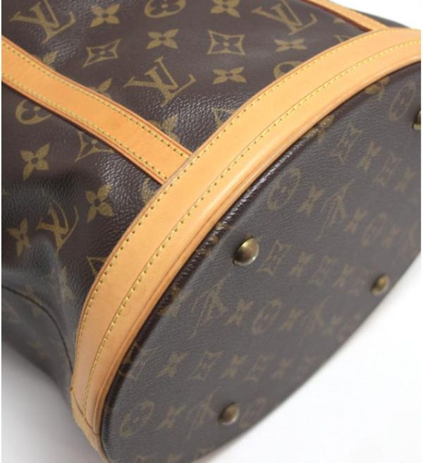 059845 04 Louis Vuitton Bucket GM Shoulder Tote Bag Monogram