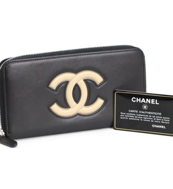 060785 07 Chanel Here Mark Round Fastener Long Wallet Black Leather