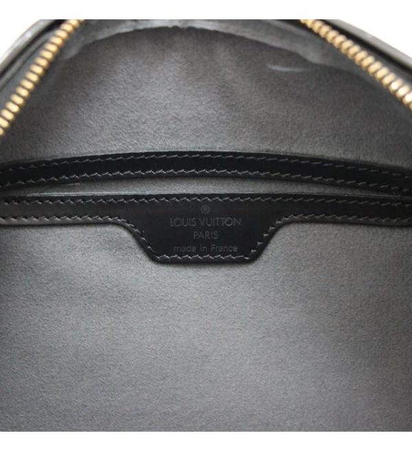 061126 06 Louis Vuitton Epi Sufro Handbag Black Pouch