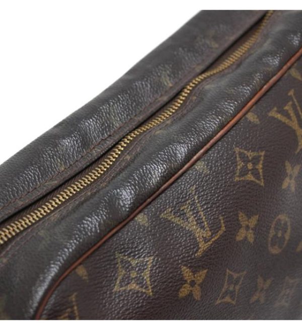 061311 05 Louis Vuitton Nile Diagonal Shoulder Bag Monogram Brown