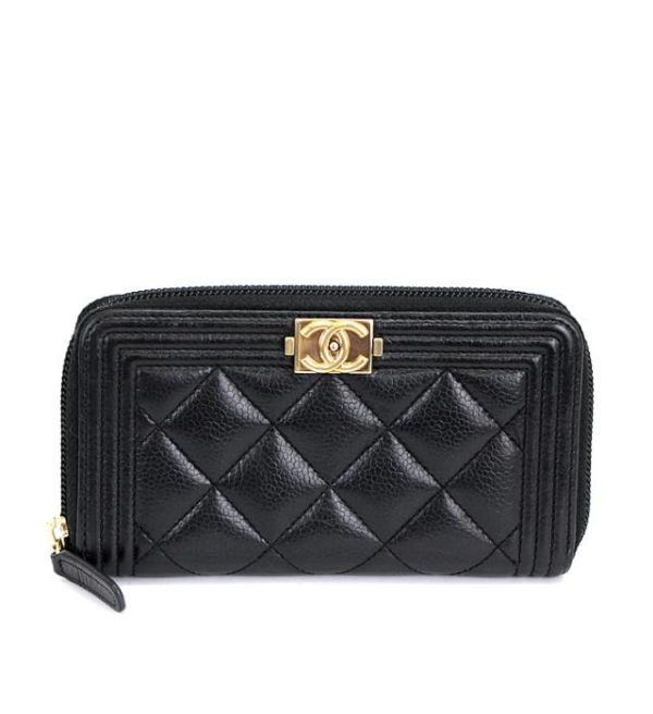 061608 00 1 Chanel Boy Round Fastener Compact Wallet Soft Caviar Black