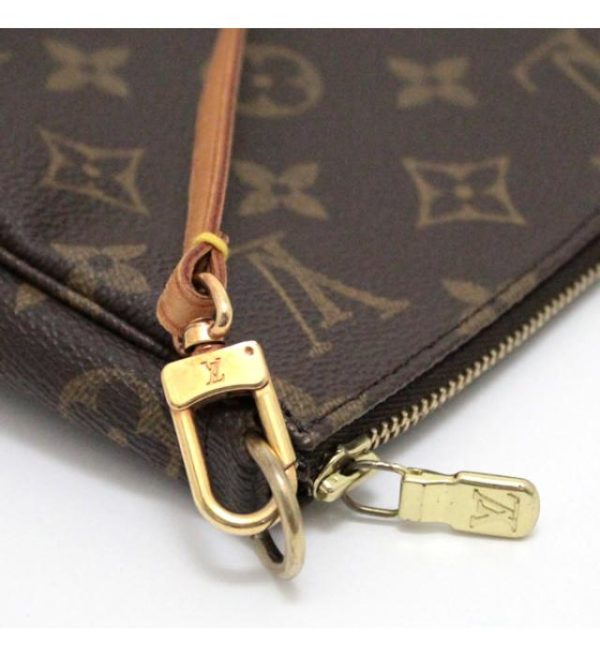 061712 05 Louis Vuitton Pochette Accessoires Monogram Accessory Pouch