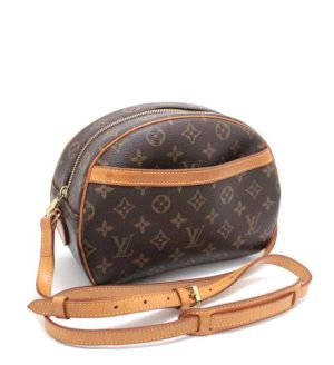 061715 00 1 Louis Vuitton Boîte Chapeau Souple Leather Crossbody Bag MM