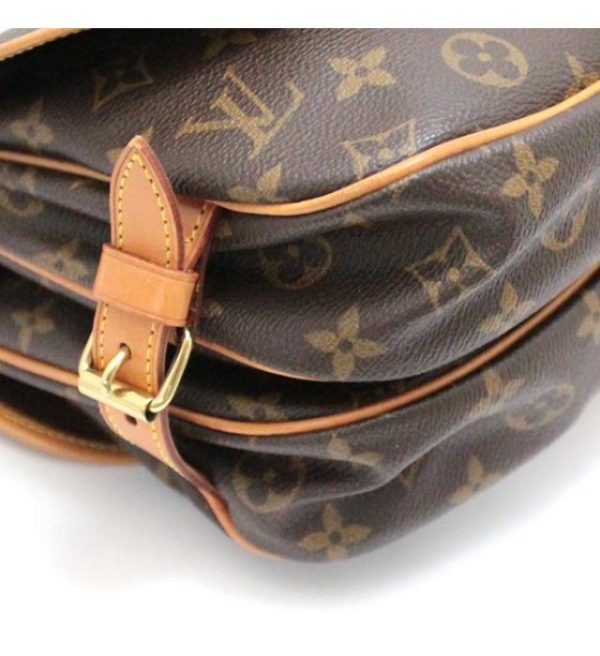 061753 03 Louis Vuitton Saumur 30 Shoulder Bag Monogram