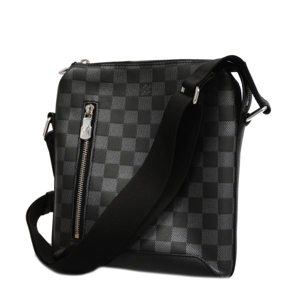 1 Louis Vuitton Shoulder Bag Damier Infini Discovery Messenger PM