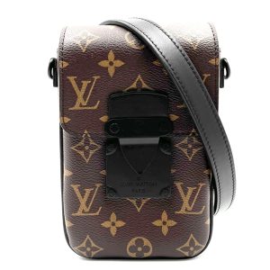 1 Louis Vuitton Key Case Multicle Monogram