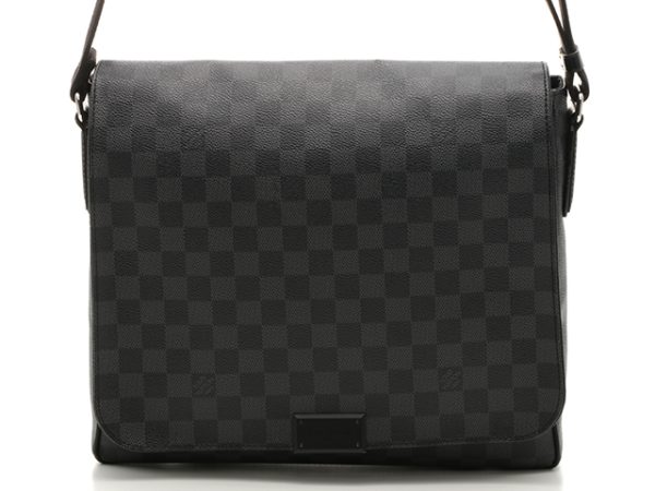 1 Louis Vuitton Daniel MM Damier Graphite