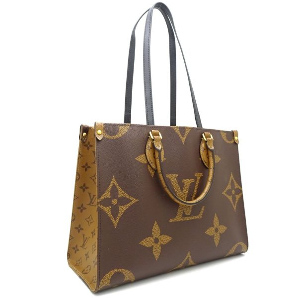 1 Louis Vuitton Monogram Giant Reverse On The Go MM Brown Shoulder bag Tote