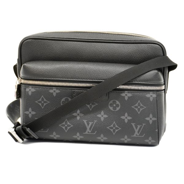 1 Louis Vuitton Shoulder Bag Taigarama Outdoor Messenger PM Noir