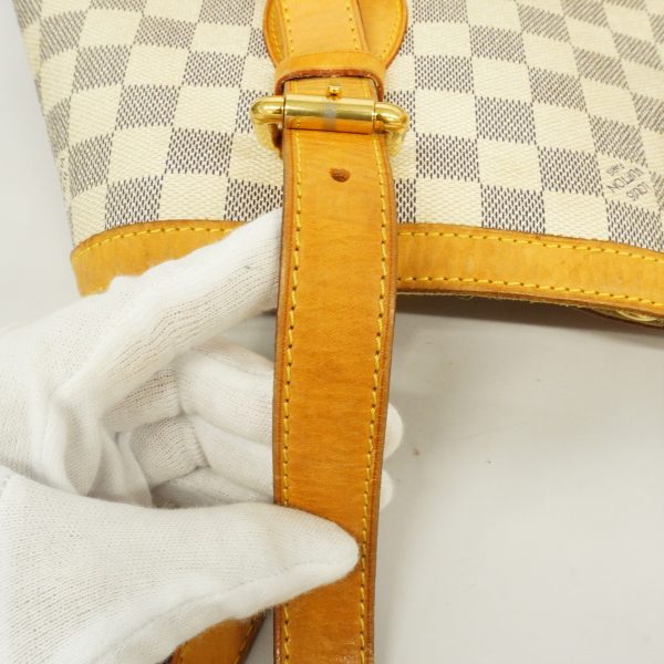 10 Louis Vuitton Tote Bag Damier Azur Hampstead MM