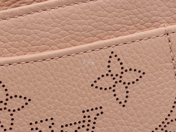 10 Louis Vuitton Portefeuille Iris Mahina Magnolia