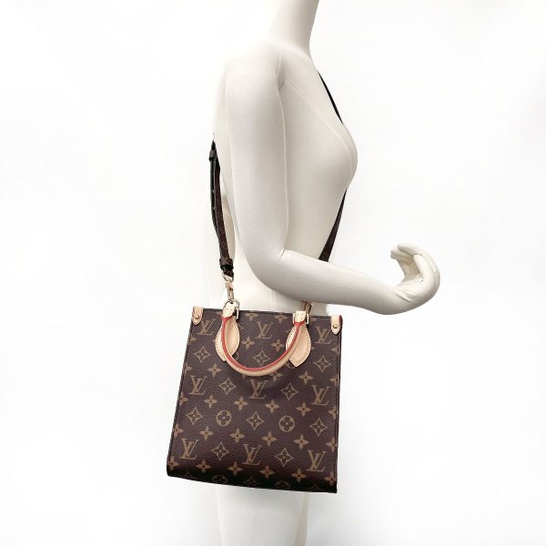 10 Louis Vuitton Sac Pla BB Handbag Monogram Canvas